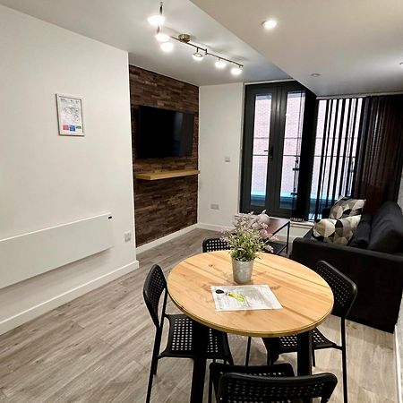 One Bed Apartment - City Centre 맨체스터 외부 사진